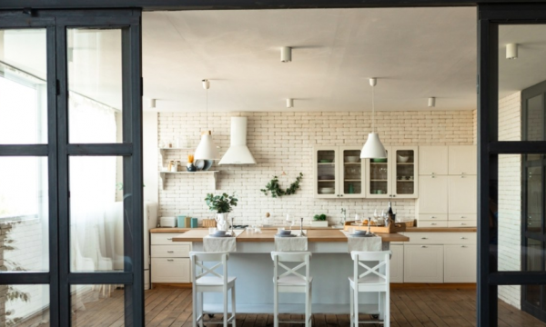 Penggunaan pintu ganda untuk dapur terbuka